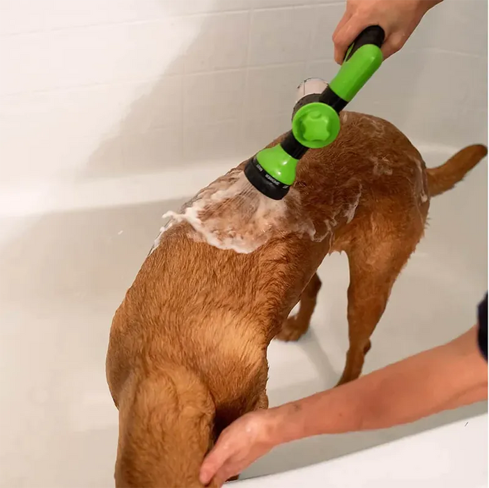 SimpleWash - Mühelose Hundebadereinigung in Rekordzeit!